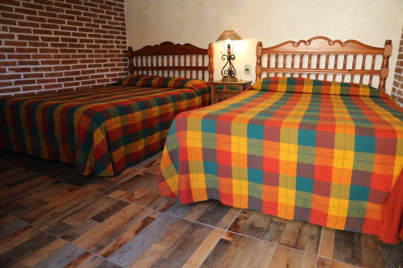 Hotel Del Carmen Tlalpujahua de Rayón Esterno foto