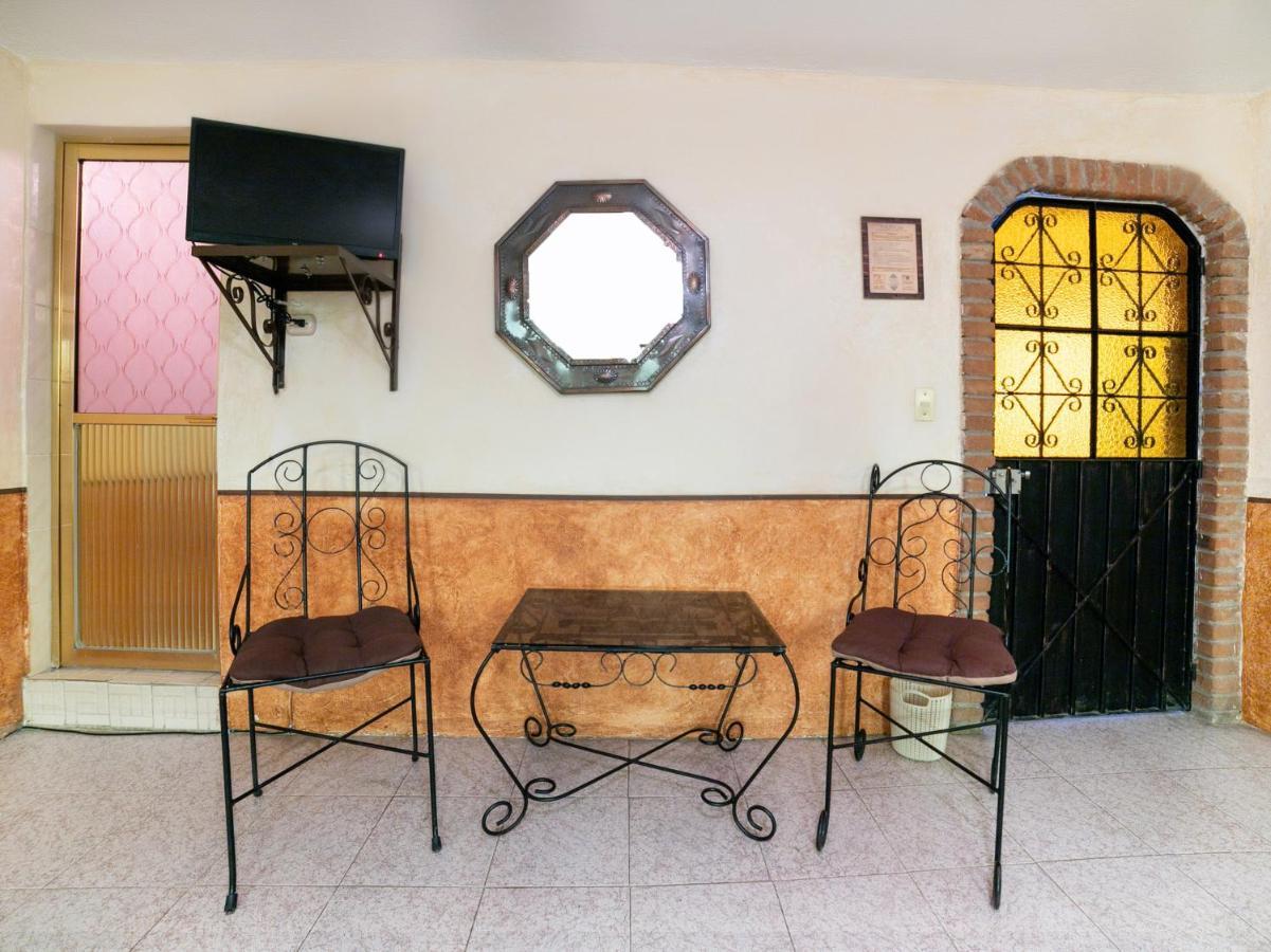 Hotel Del Carmen Tlalpujahua de Rayón Esterno foto